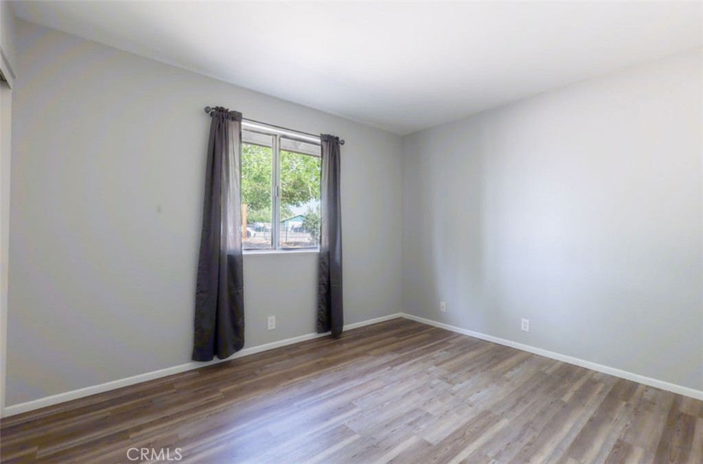 10657 Pinon Avenue Property Photo 15