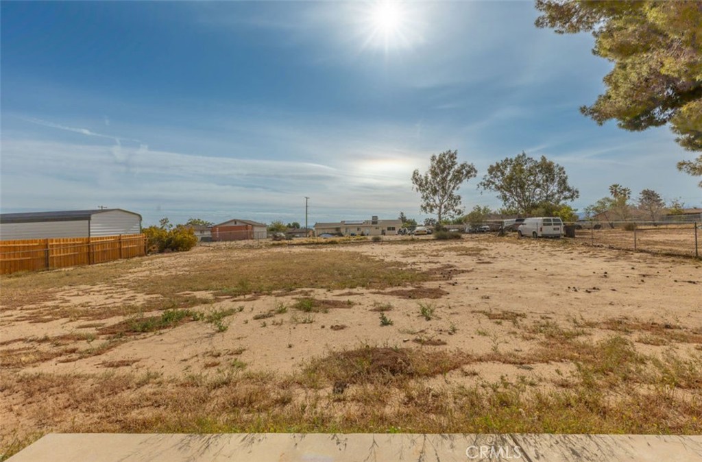 10657 Pinon Avenue Property Photo 22