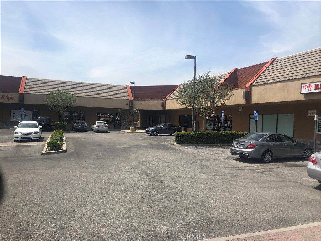 17070 Walnut Village Property Photo 1