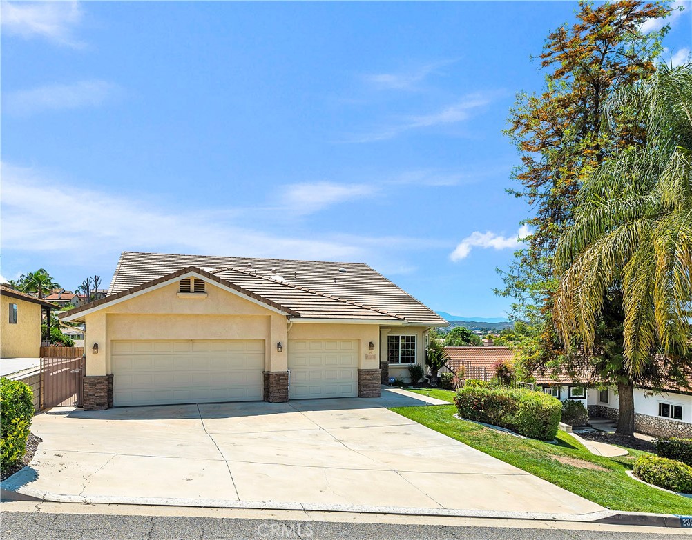 23651 Cruise Circle Drive Property Photo 1