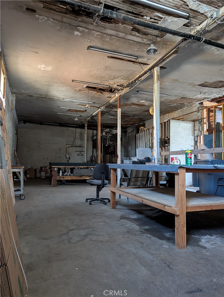 1071 Center Street Property Photo 10