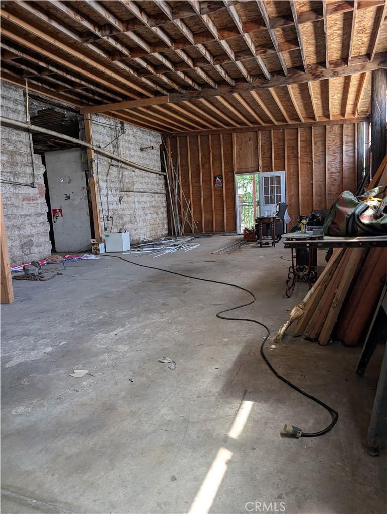 1071 Center Street Property Photo 12