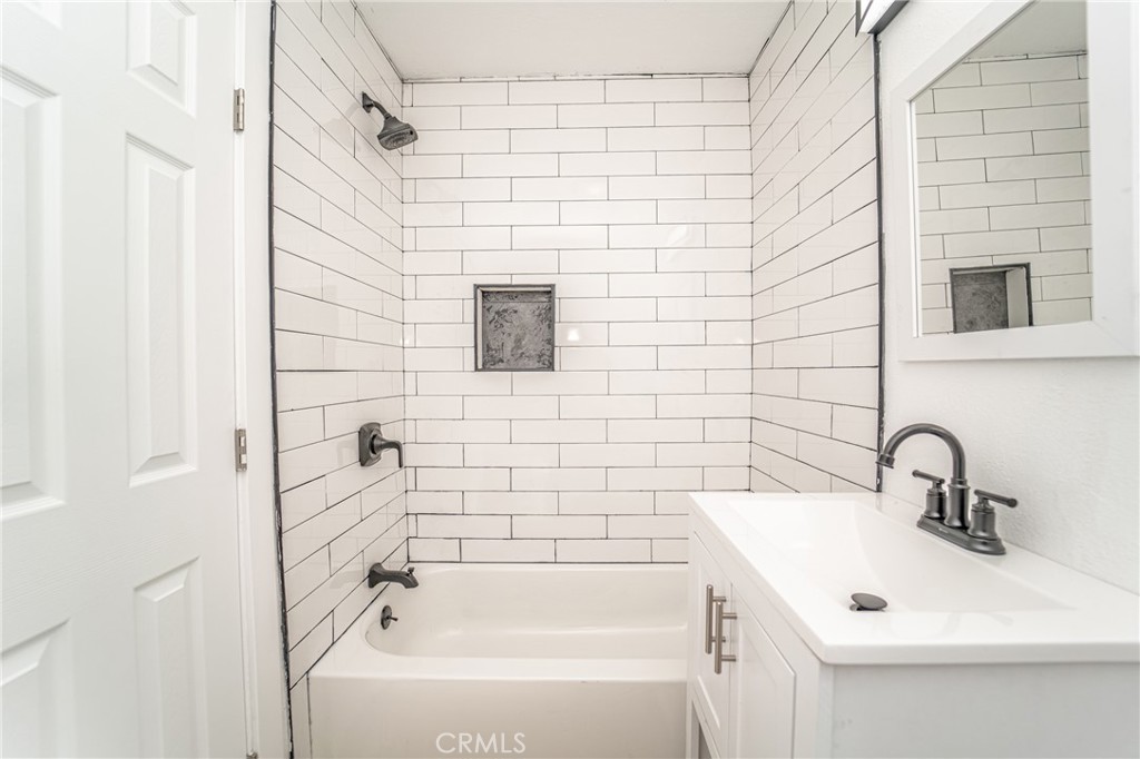 872 Hill Lane Property Photo 24