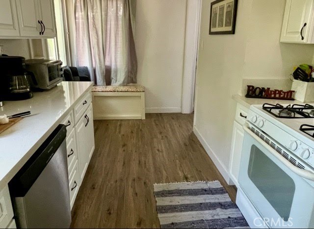 521 Walnut Avenue Property Photo 12