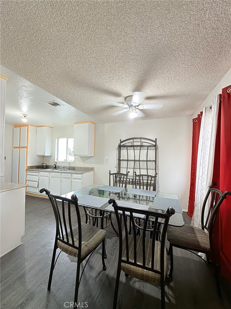 2195 E 19th Street Property Photo 10