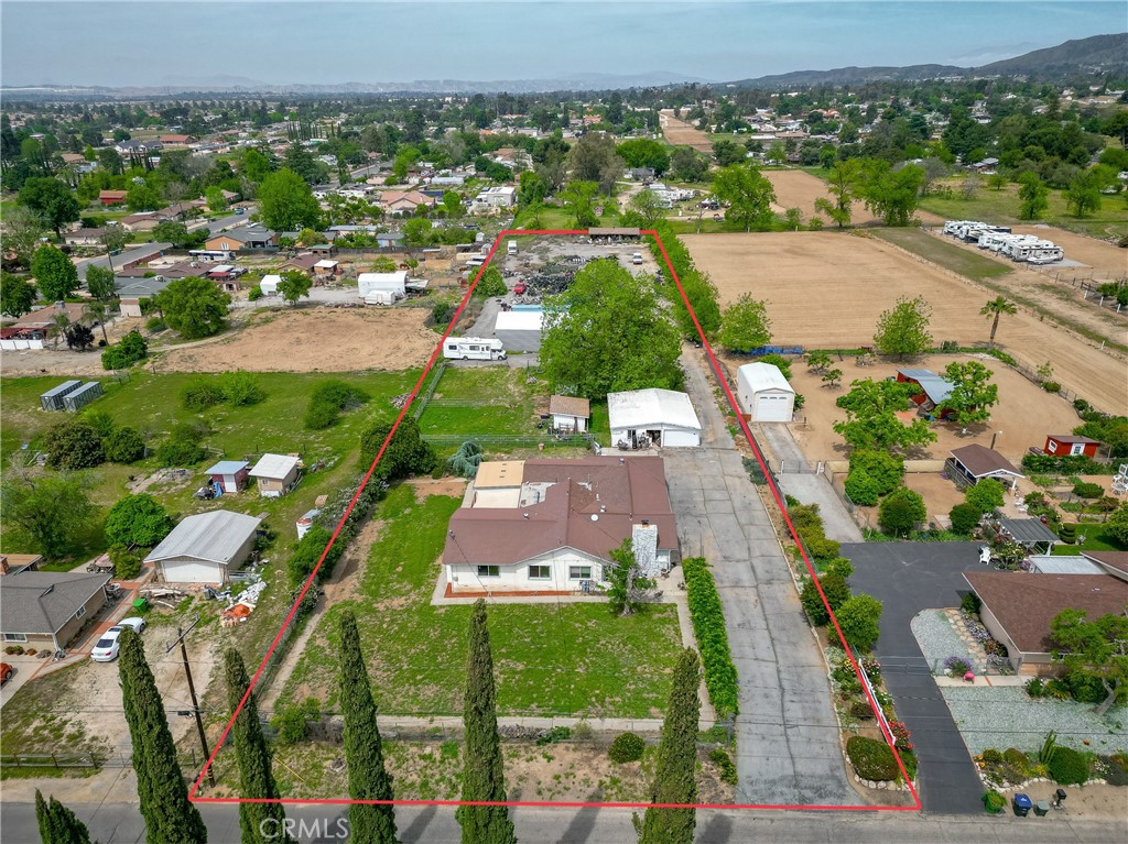 10543 Winesap Ave Property Photo 1