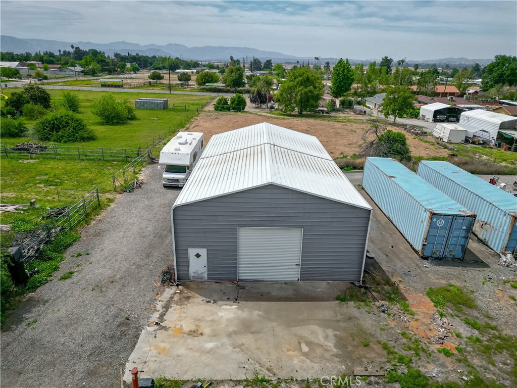 10543 Winesap Ave Property Photo 14