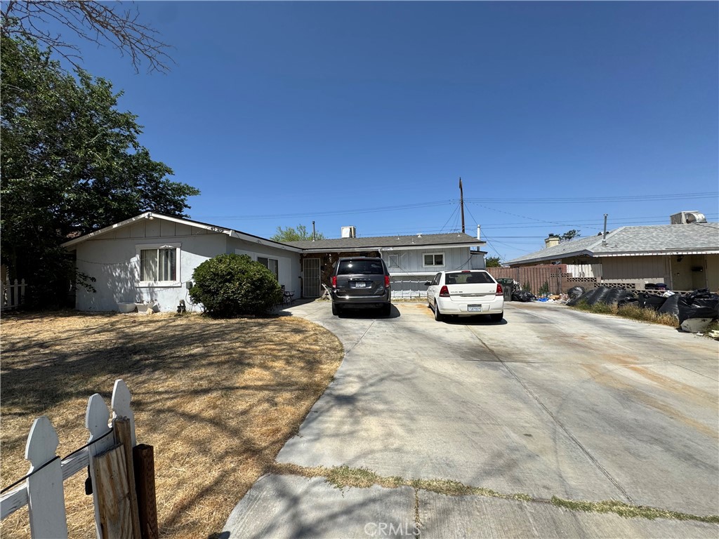 45529 Sancroft Avenue Property Photo 3