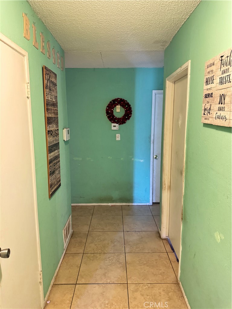 45529 Sancroft Avenue Property Photo 4