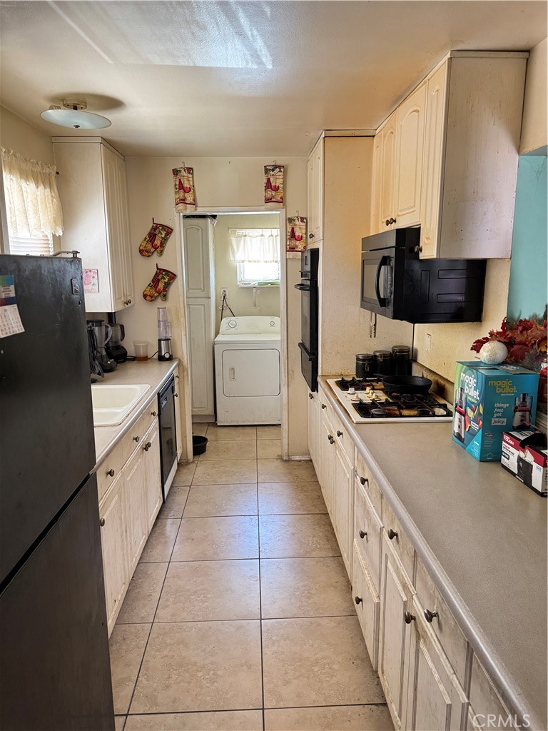 45529 Sancroft Avenue Property Photo 24