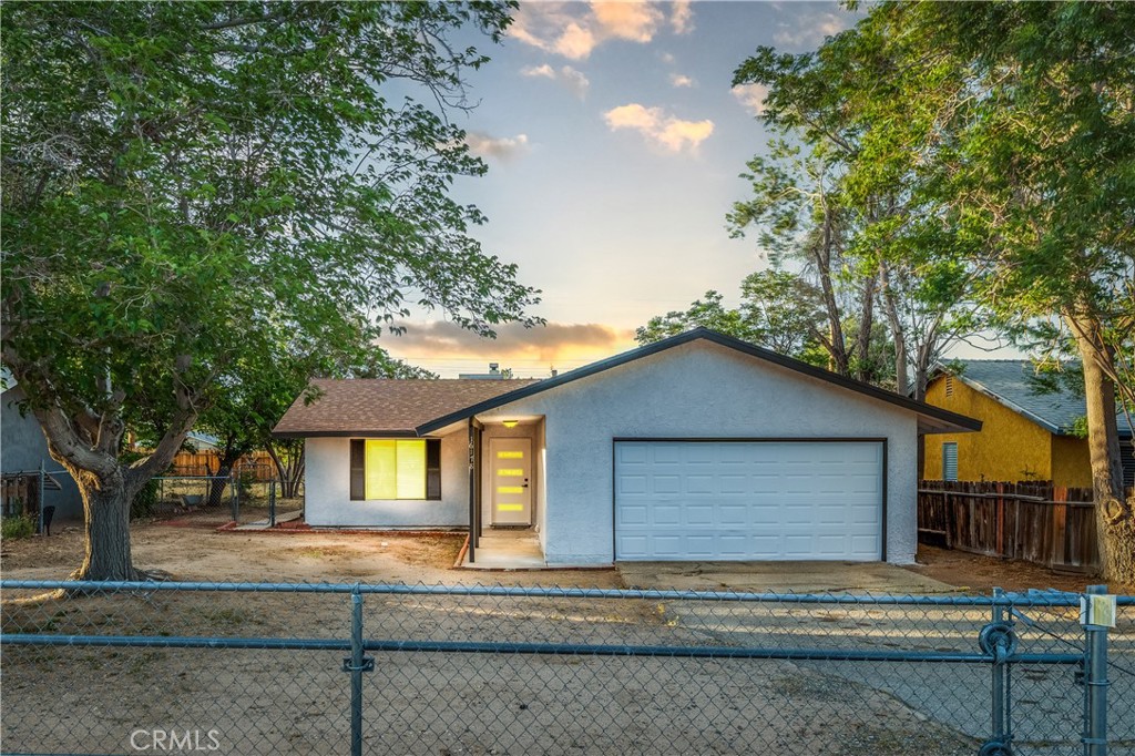 16178 Live Oak Street Property Photo 1