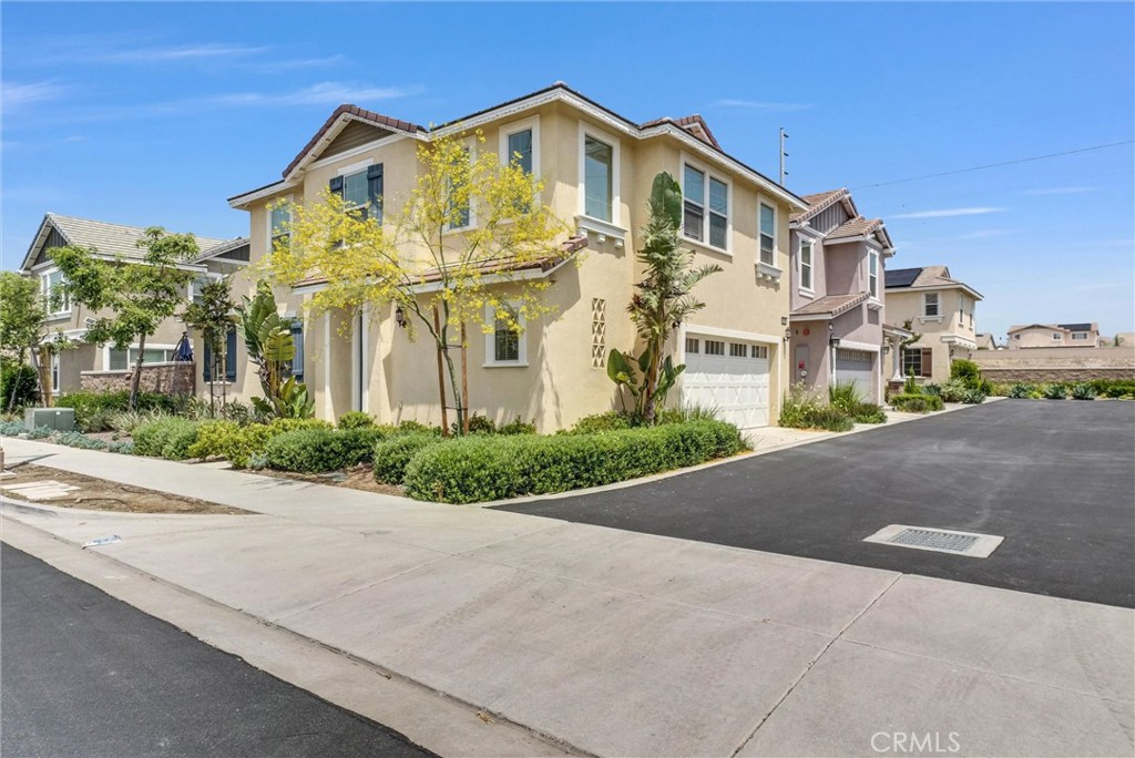 16548 Monteviejo Street Property Photo 1