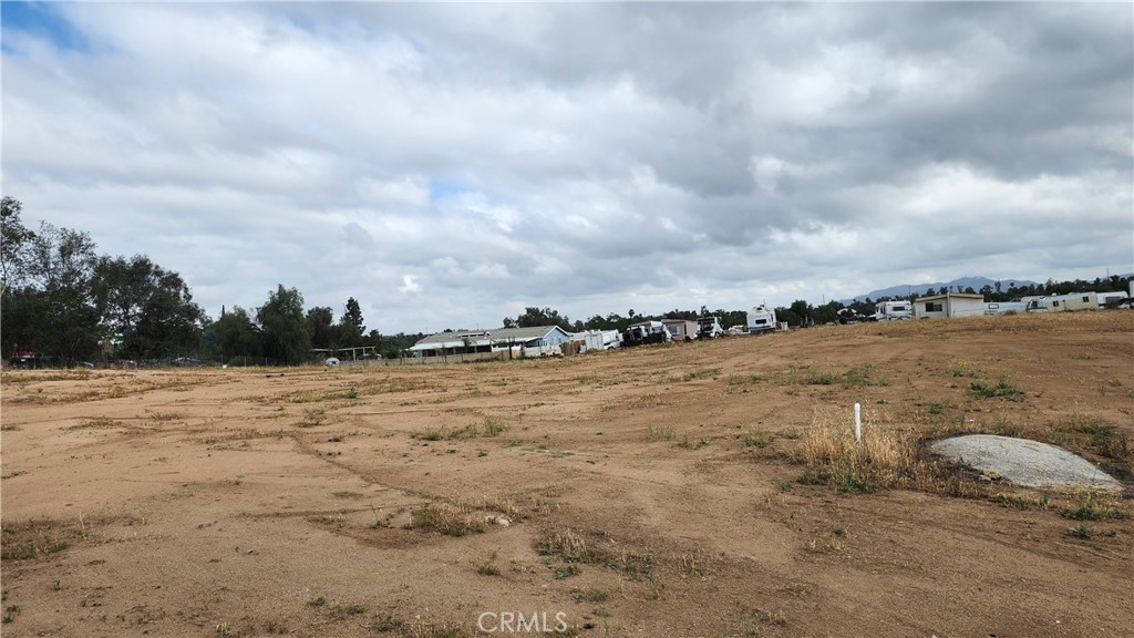 21330 Markham Street Property Photo 8