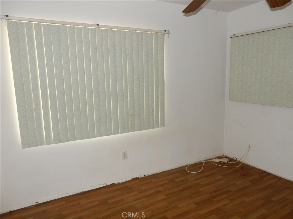 18206 Seville Avenue Property Photo 12