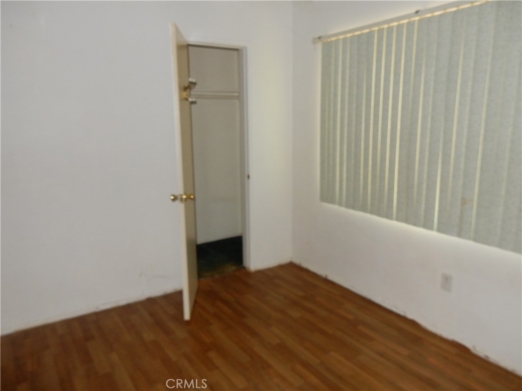 18206 Seville Avenue Property Photo 13