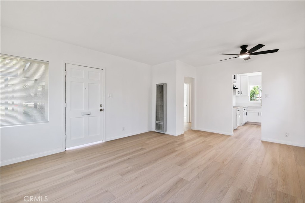 645 Hancock Property Photo 6
