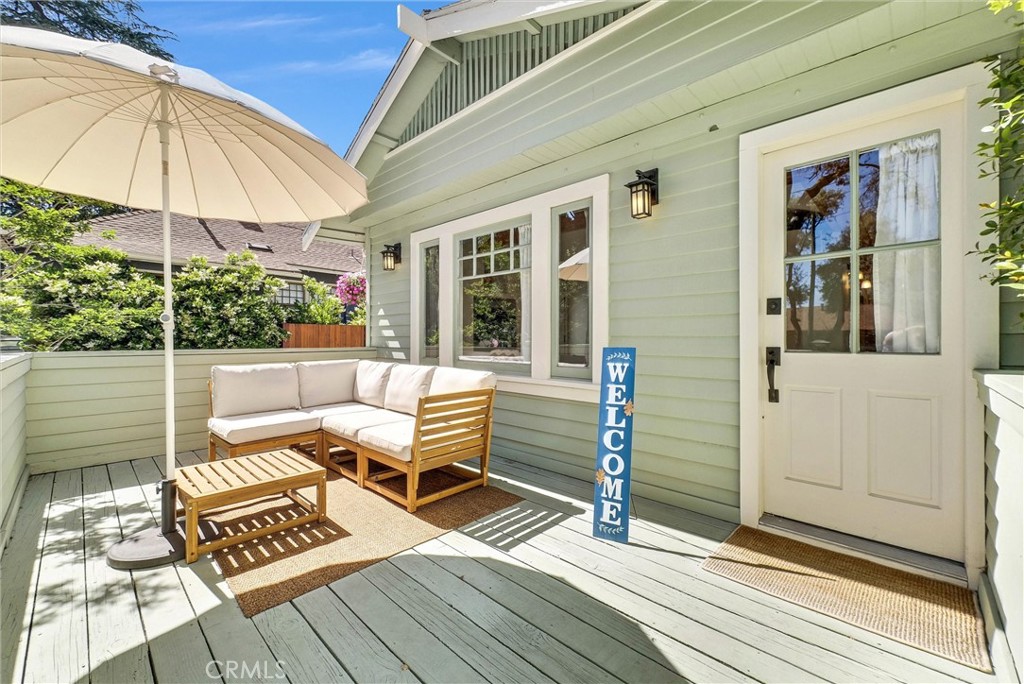319 W 6th Street Property Photo