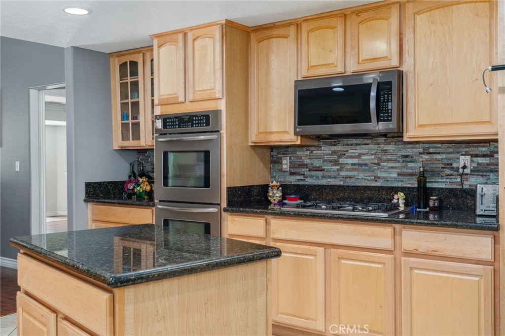 15015 Sycamore Street Property Photo 15
