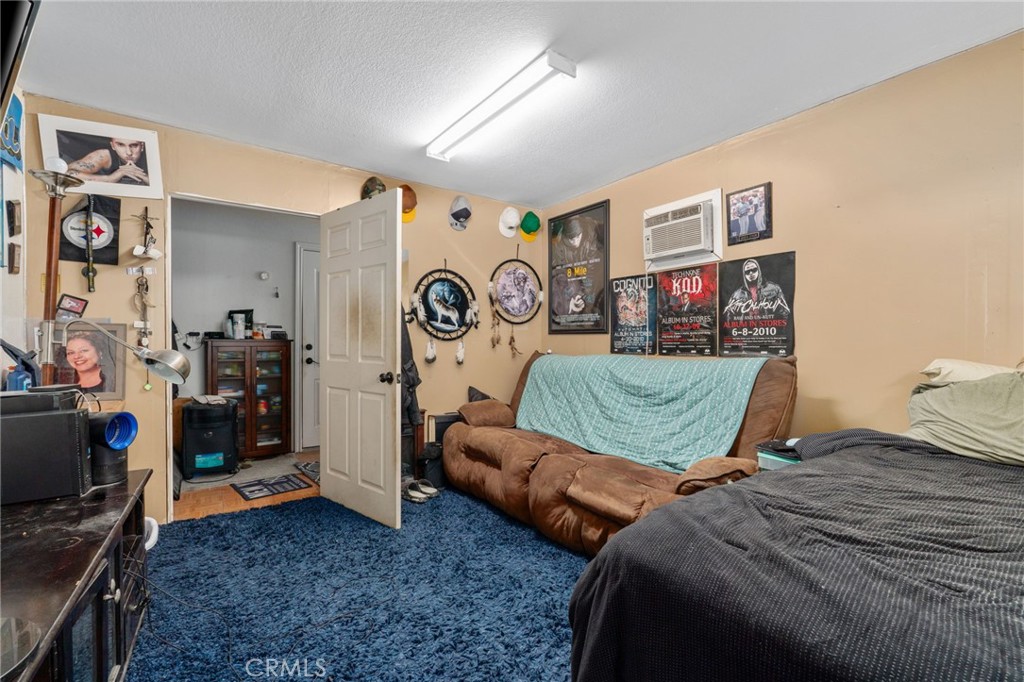 15015 Sycamore Street Property Photo 32