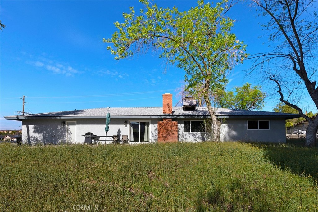 24567 Adams Avenue Property Photo 10