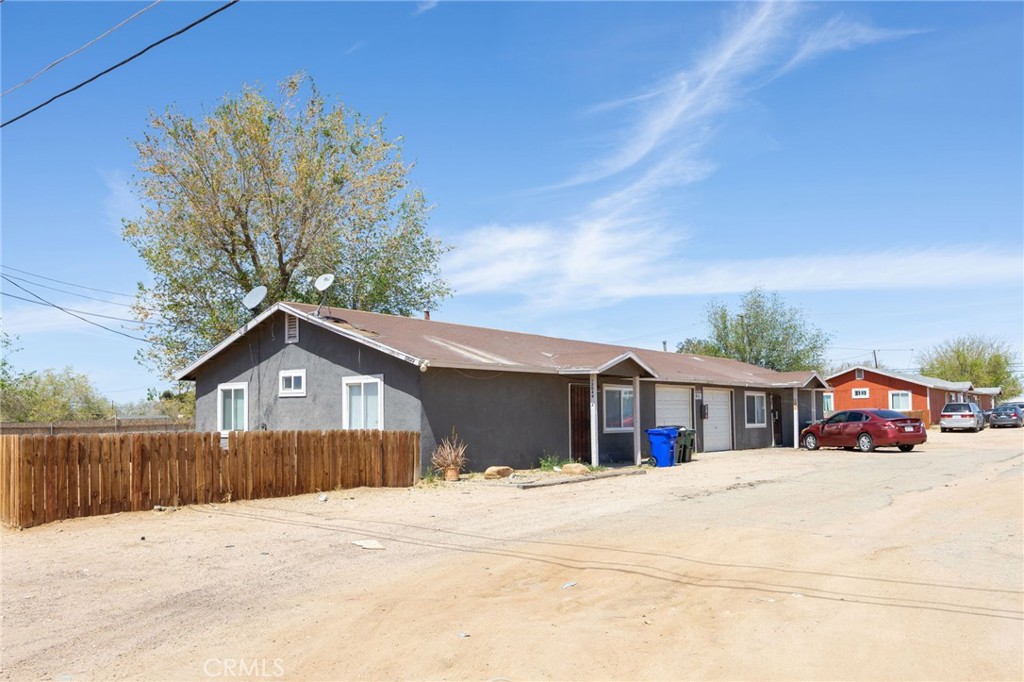 12023 Chamberlaine Way Property Photo 12