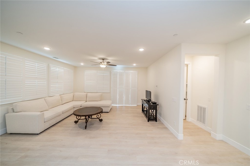 1521 Summerfield Way Property Photo 12