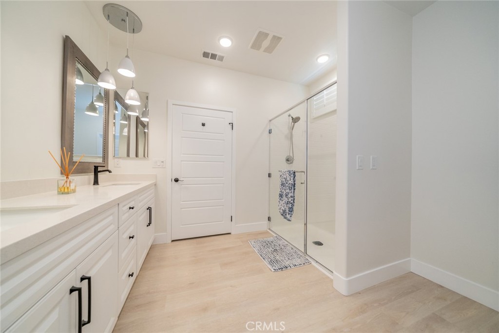 1521 Summerfield Way Property Photo 20