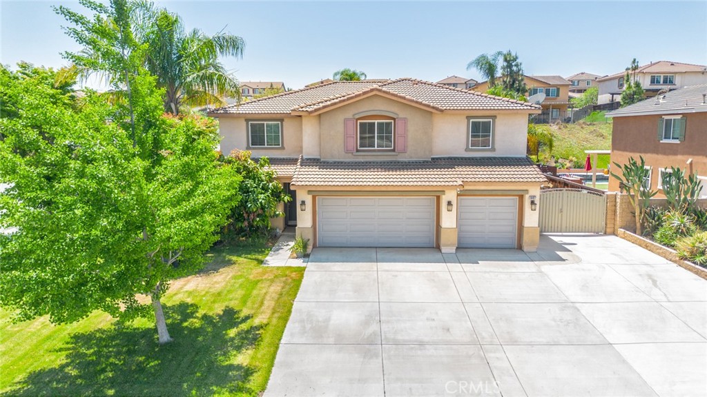18427 Blue Sky Street Property Photo 1