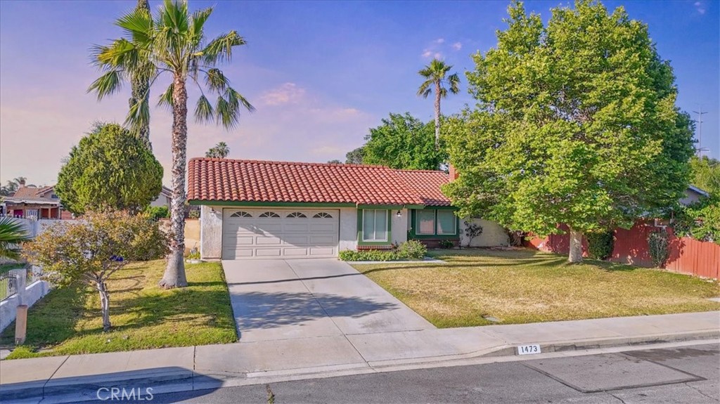1473 W James Street Property Photo 1