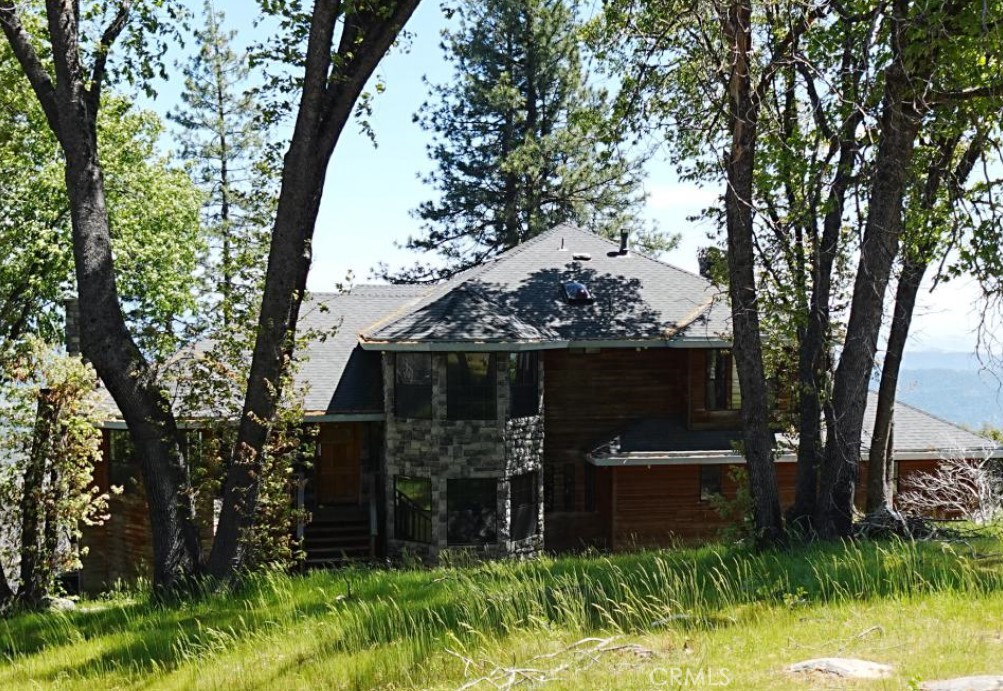 43975 Auberry Road Property Photo 1