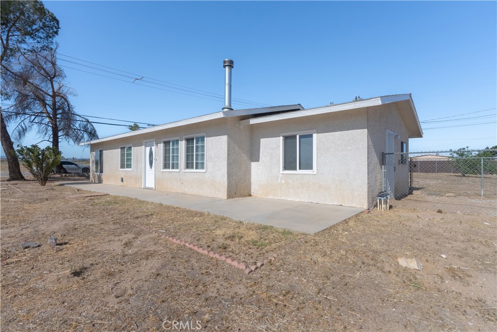 11314 Mariposa Road Property Photo 1