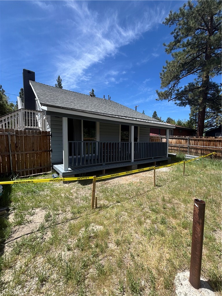 445 E Meadow Lane Property Photo 3