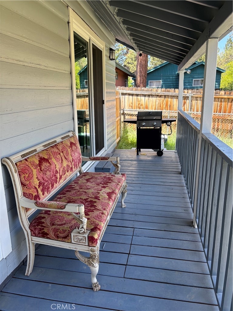 445 E Meadow Lane Property Photo 6