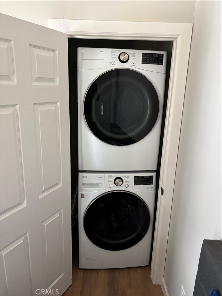 445 E Meadow Lane Property Photo 15