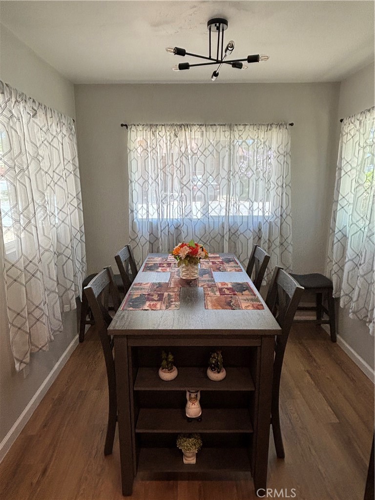 445 E Meadow Lane Property Photo 21