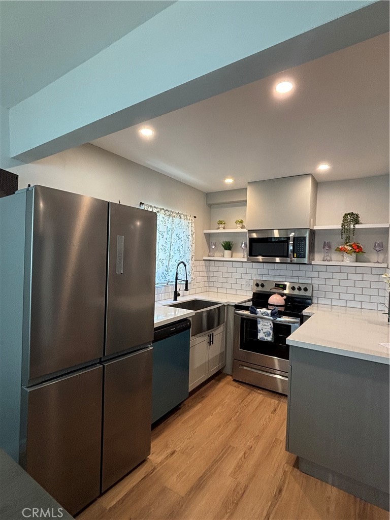 445 E Meadow Lane Property Photo 24