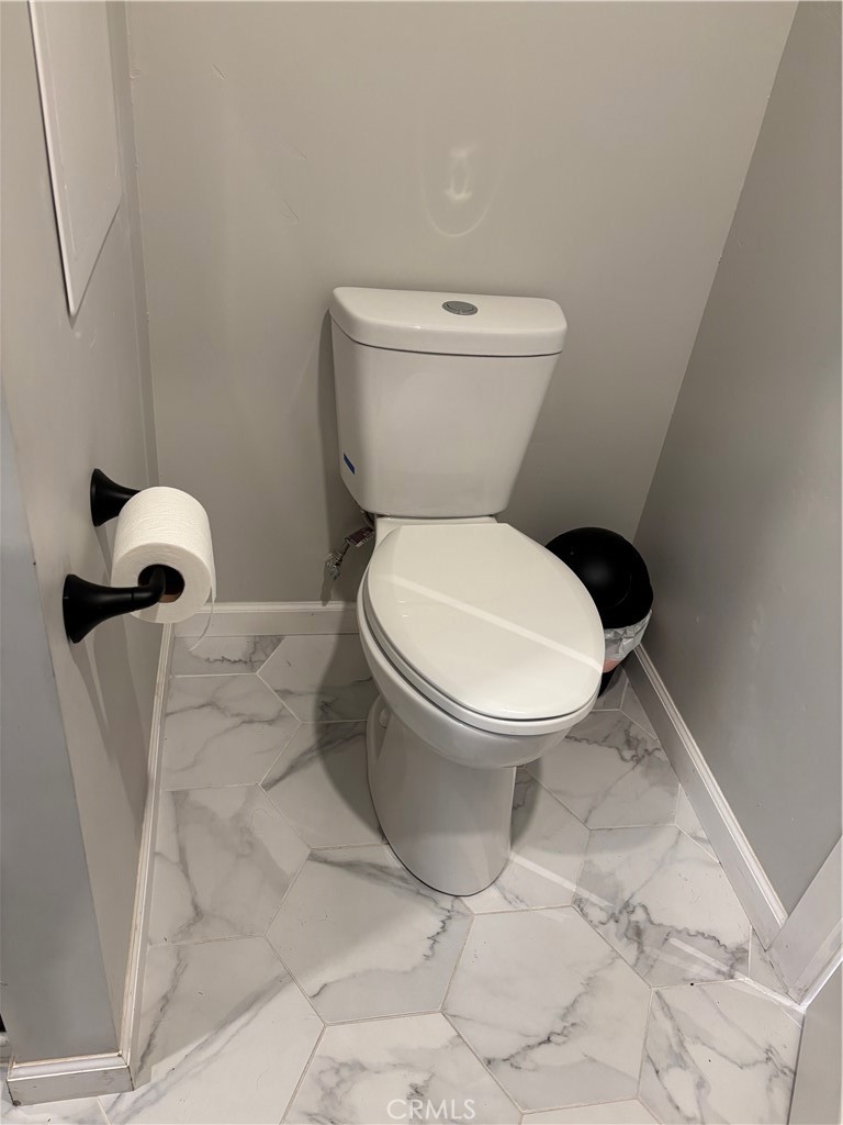 445 E Meadow Lane Property Photo 28