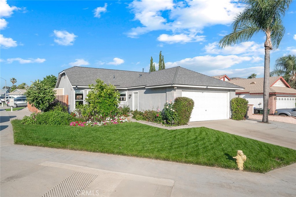 11757 Oakwood Drive Property Photo 1