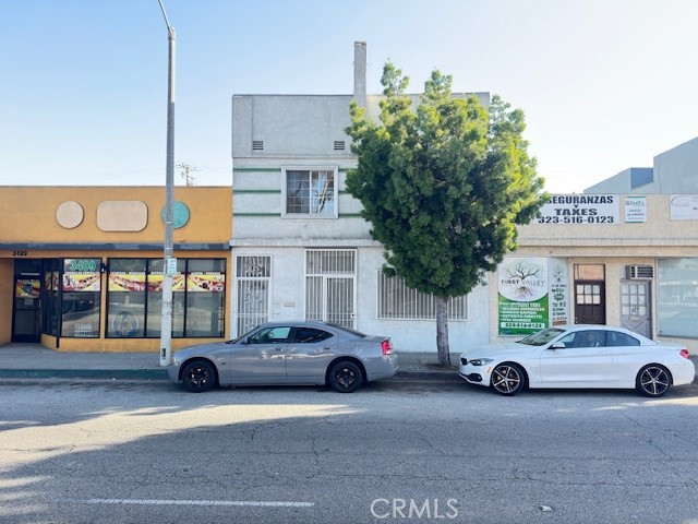 3413 W Beverly Boulevard Property Photo 2