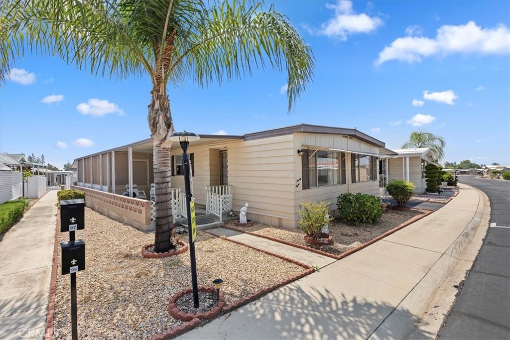 1251 E Lugonia Avenue 98 Property Photo 1