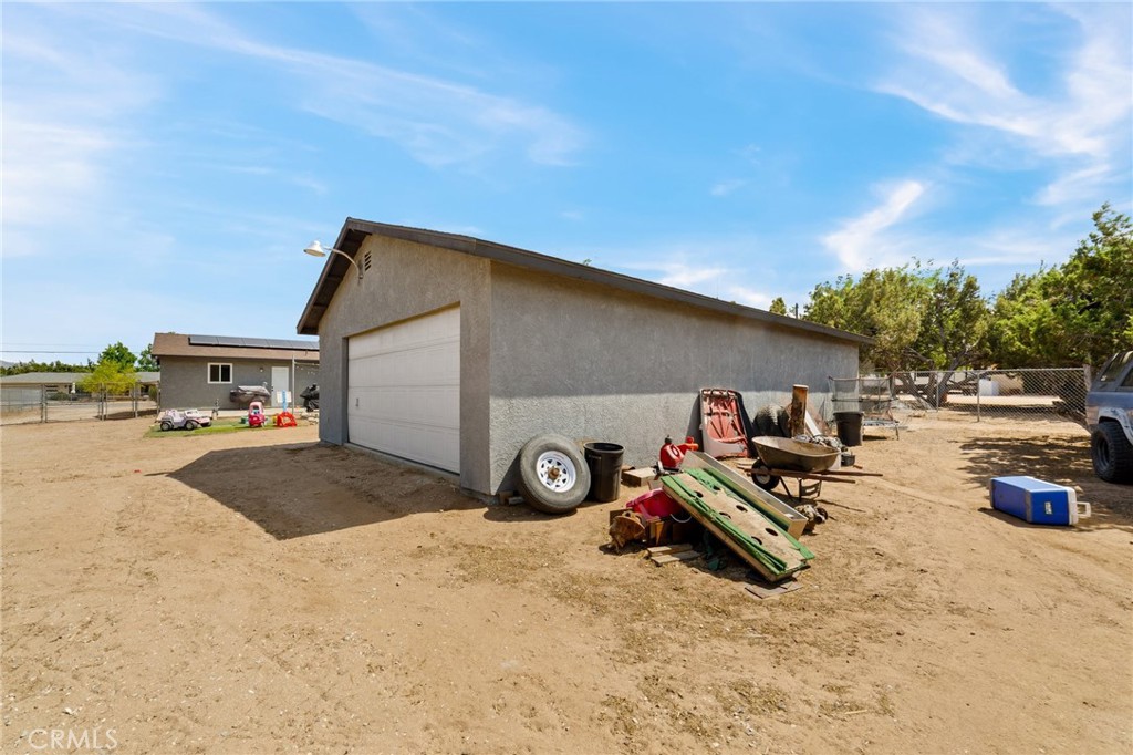 14650 Harding Street Property Photo 23