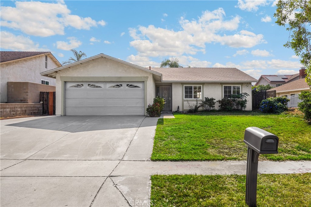 6859 Mango Street Property Photo