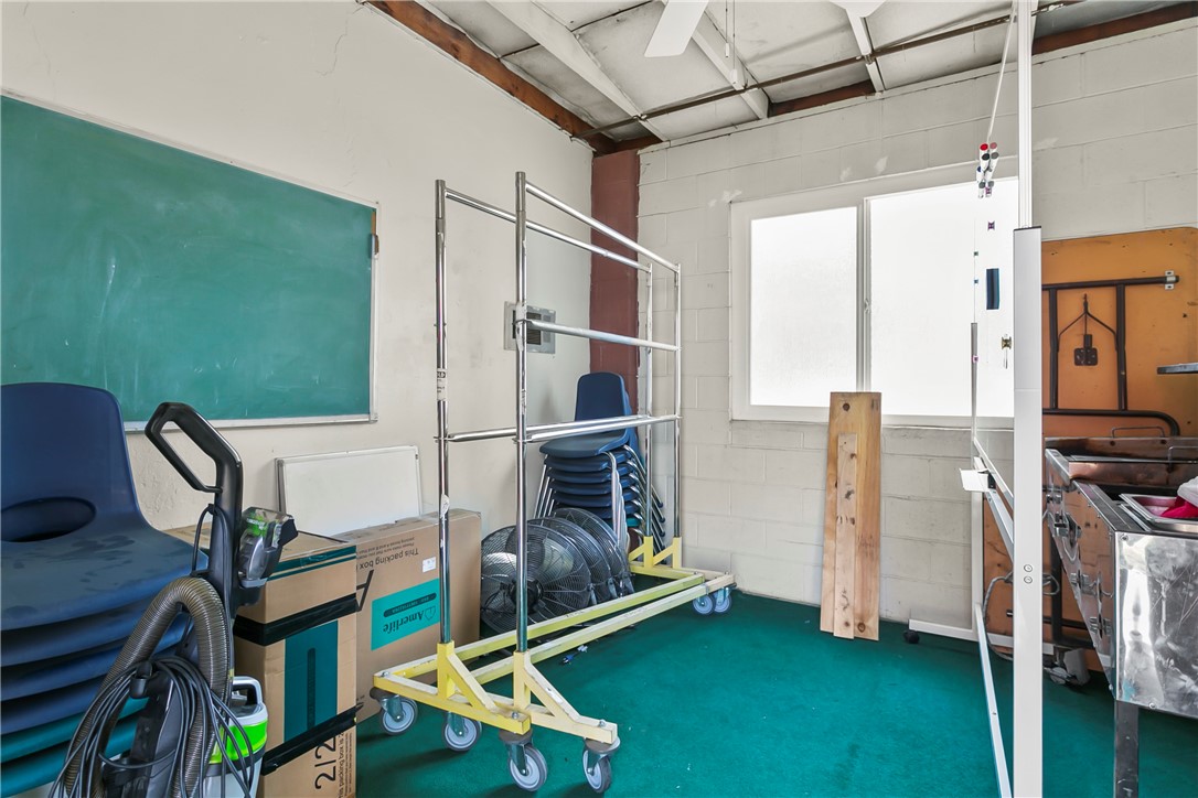 1087 W Mill Street Property Photo 22