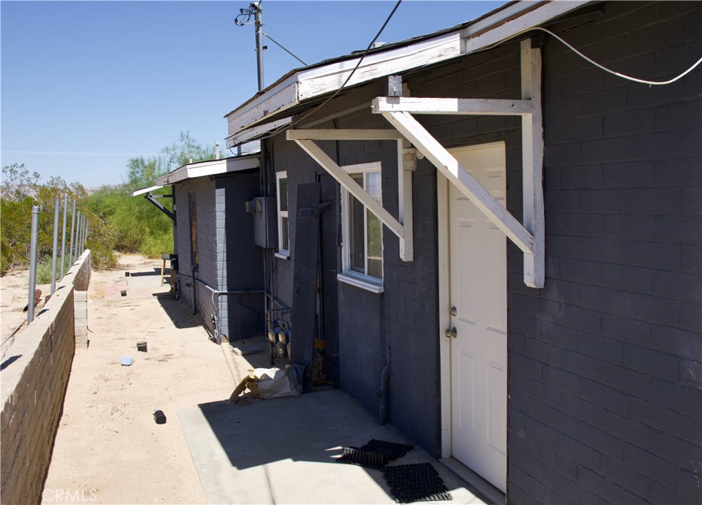 73514 Desert Trail Drive Property Photo 13