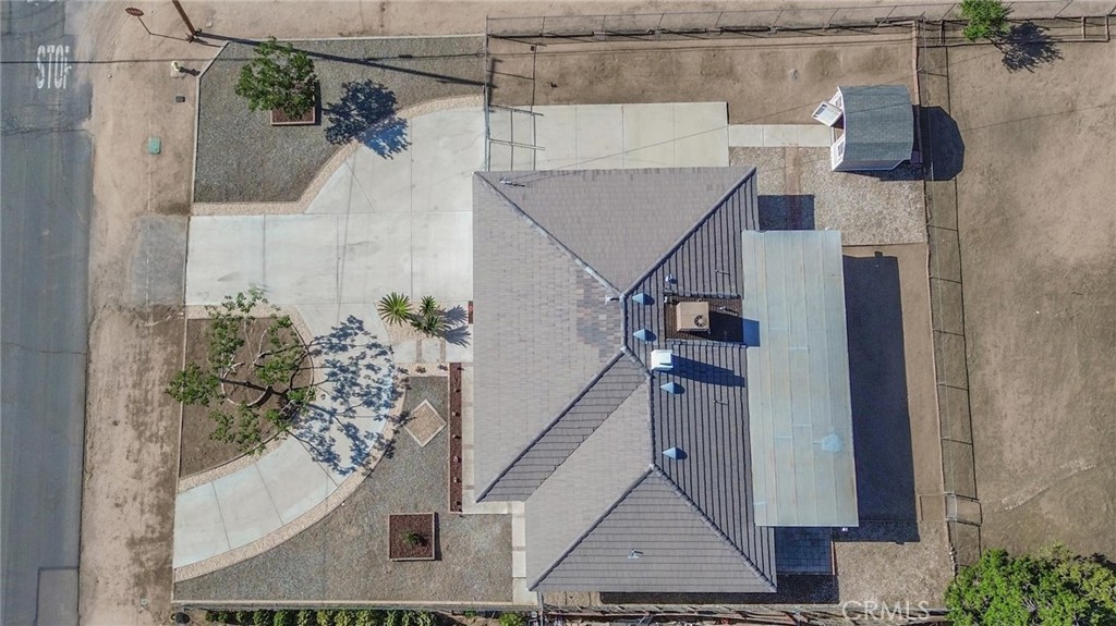 7558 Newhall Avenue Property Photo 24