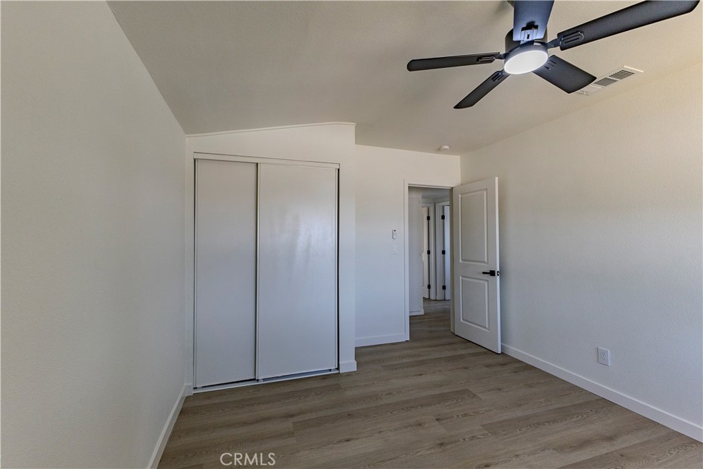 5541 Edgemont Property Photo 20