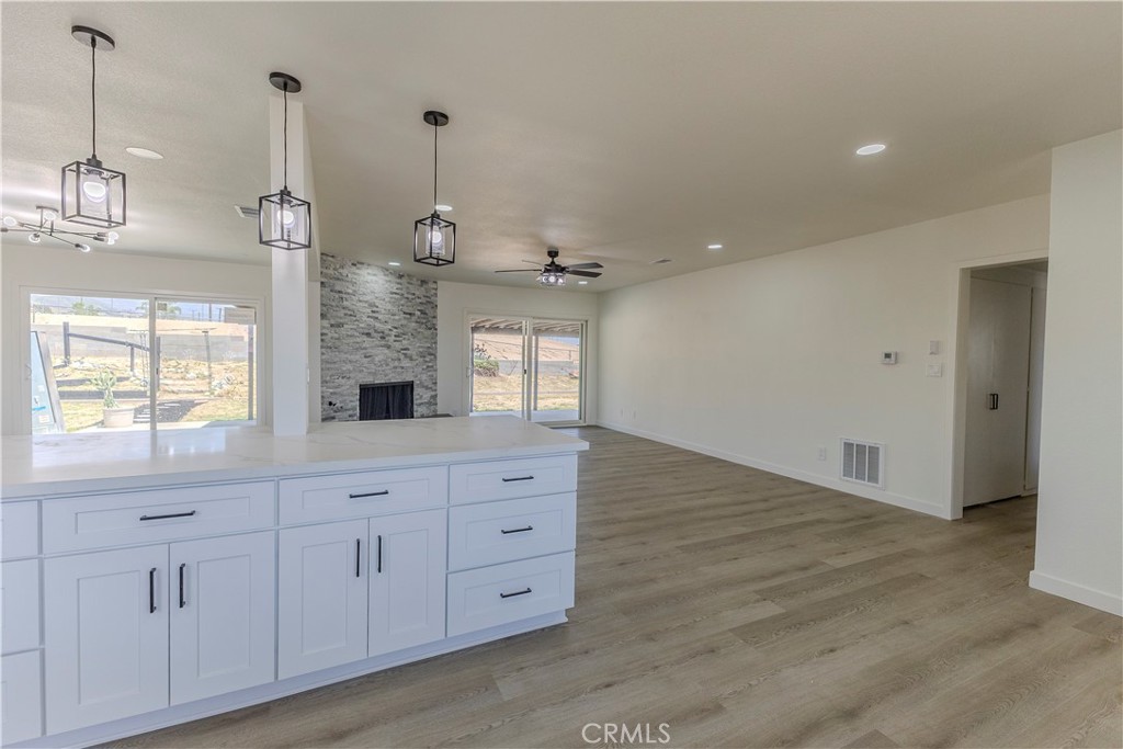 5541 Edgemont Property Photo 43