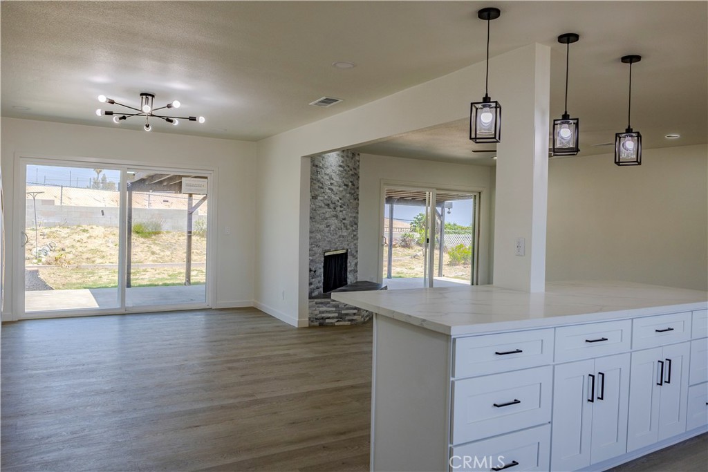 5541 Edgemont Property Photo 45