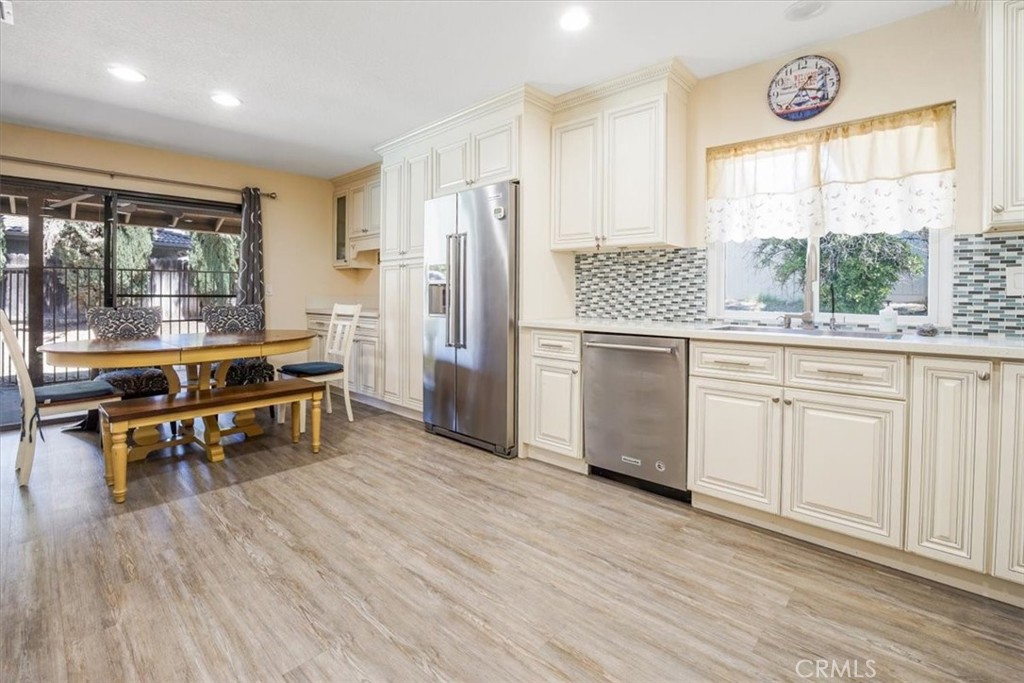 227 Candy Lane Property Photo 9
