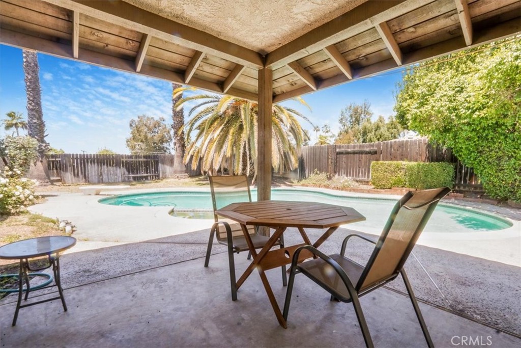 227 Candy Lane Property Photo 33